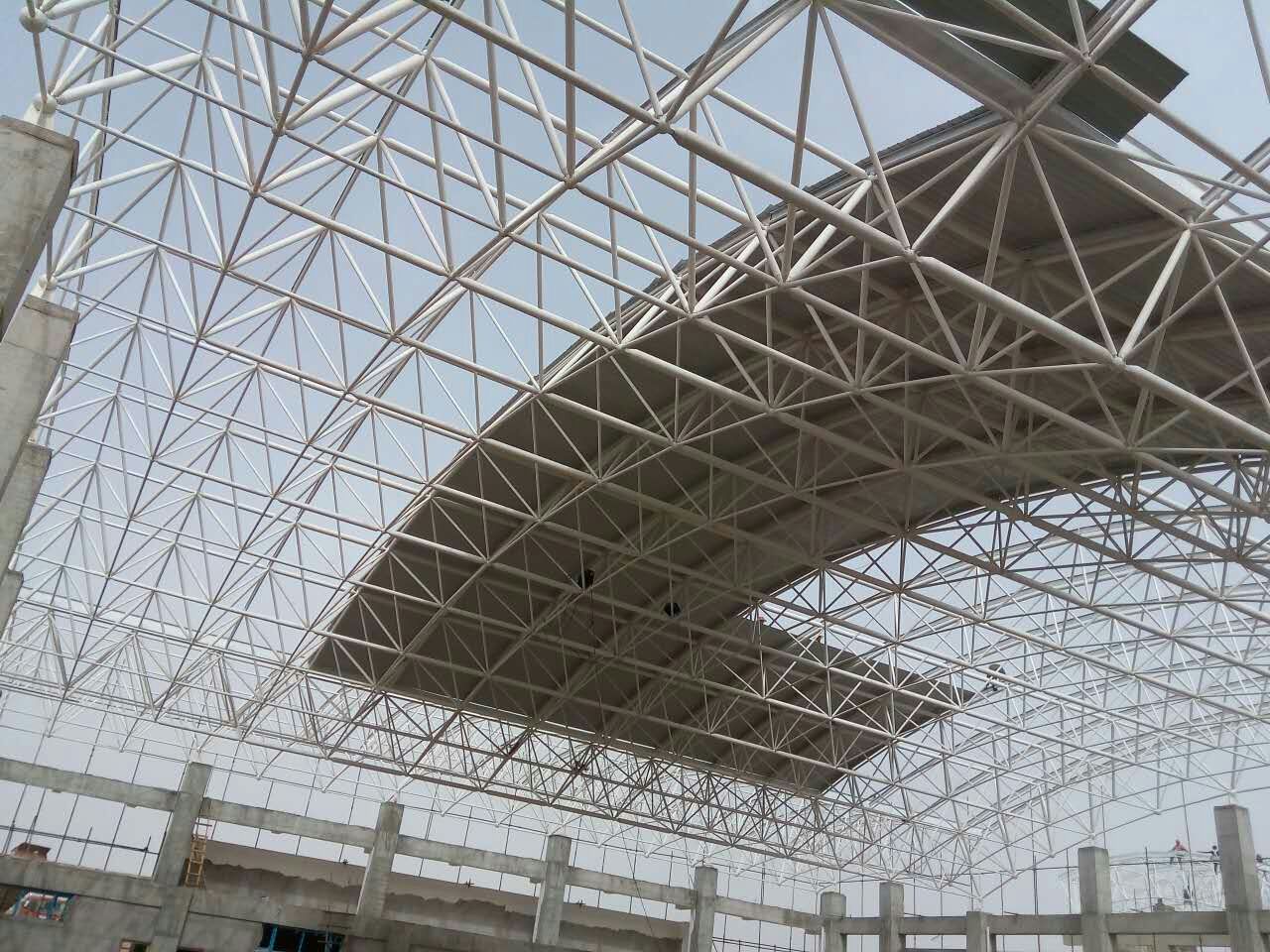 包头一汽网架